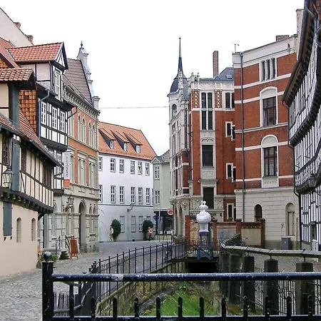 Unterm Schreckensturm